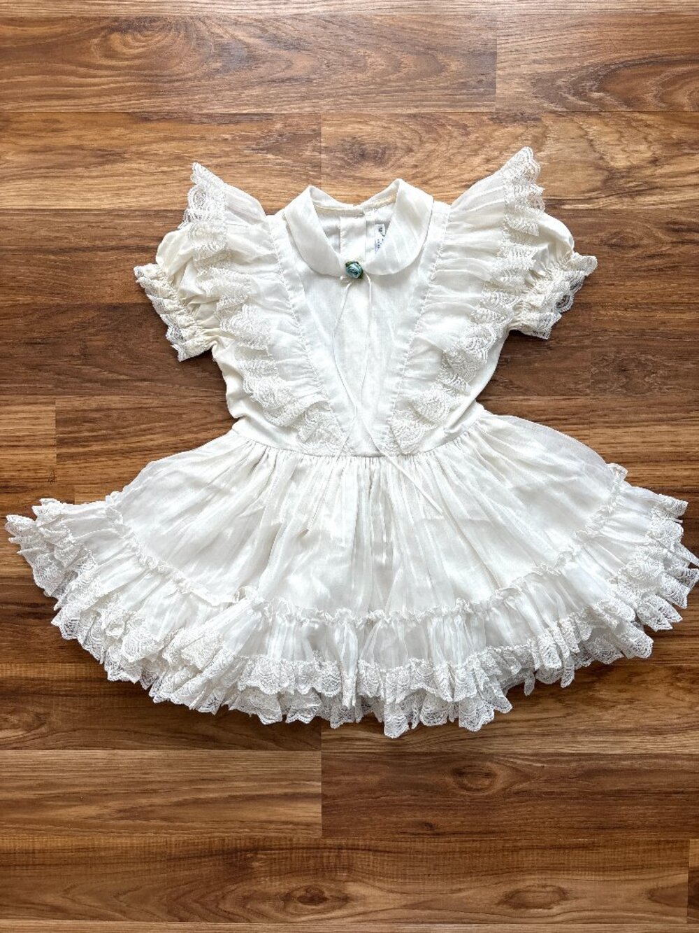 Vintage Betty Oden Size 6 White Girl's Full Tie Circle Pageant Dressy Communion
